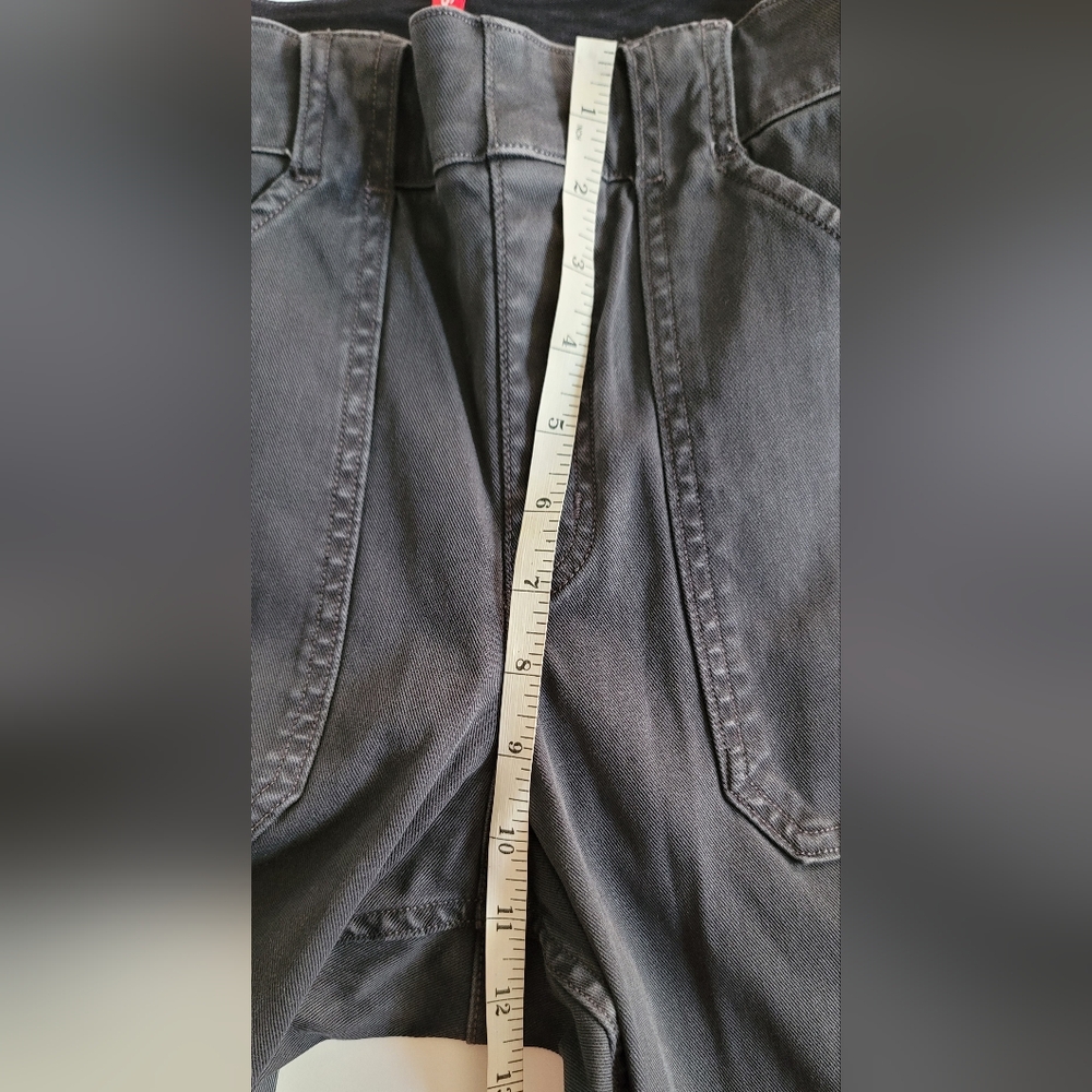 SPANX Washed Black High-Rise Stretch Twill Ankle Cargo Pants NWT - Picture 11 of 12